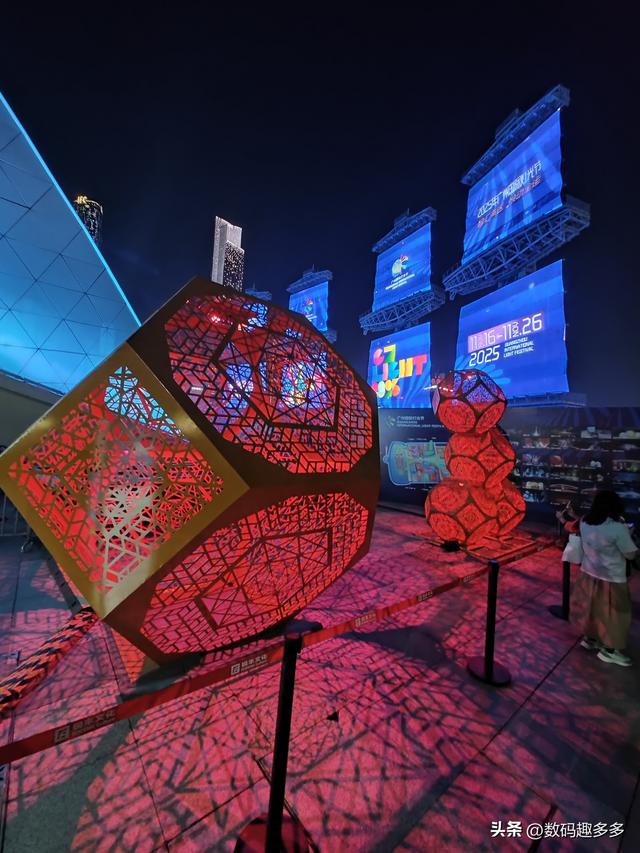 打卡广州国际灯光节盛况，这攻略不要错过了