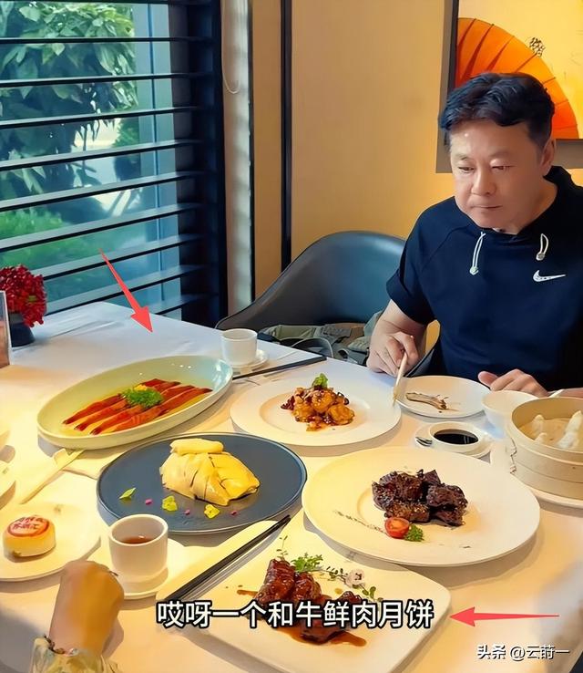 中国赚钱美国花？老戏骨祖孙三代在美奢华享乐 过上“人上人”生活