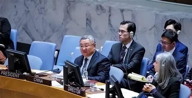 中俄弃权，13票赞成由美国主导向加沙派兵，哈马斯已被彻底放弃？