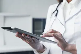 国产利巴韦林抗病毒效果被低估？换药还是坚持？医生告诉你！图片