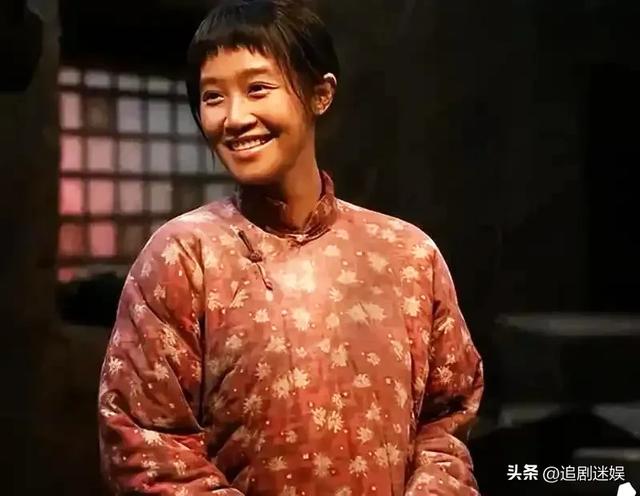 《生万物》直到银子爬上宁学祥的床，才知，宁绣绣的孩子为何早夭