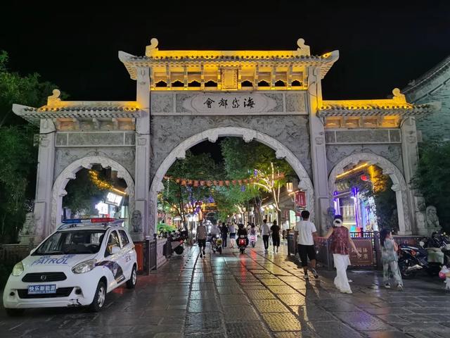 山东，有一座2000年前的一线城市，去青州古城赶一场槐花雨