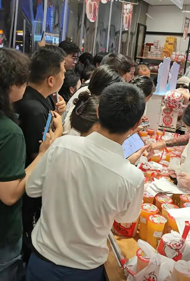 “外卖大战”第1批受害者，住院了