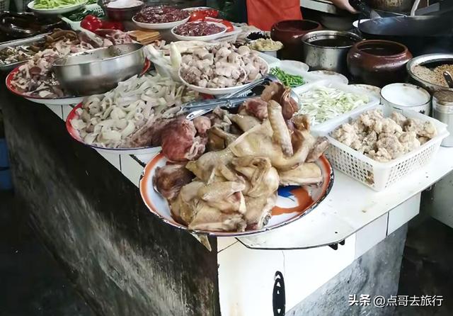 成都龙泉山下，又一古场镇，古朴原始让人醉，不少人慕名前往！