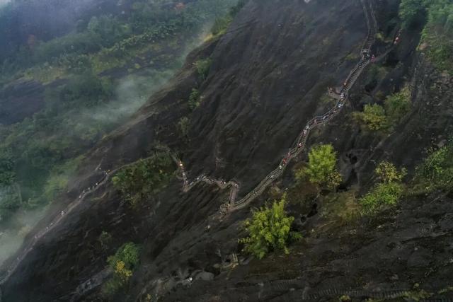 一叶见青山 万人证雅集 | 第十届大武夷超级山径赛圆满完赛