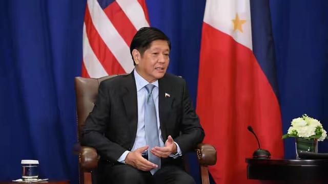 马科斯遭首次弹劾 支持率暴跌至21% 菲政坛将迎震荡？