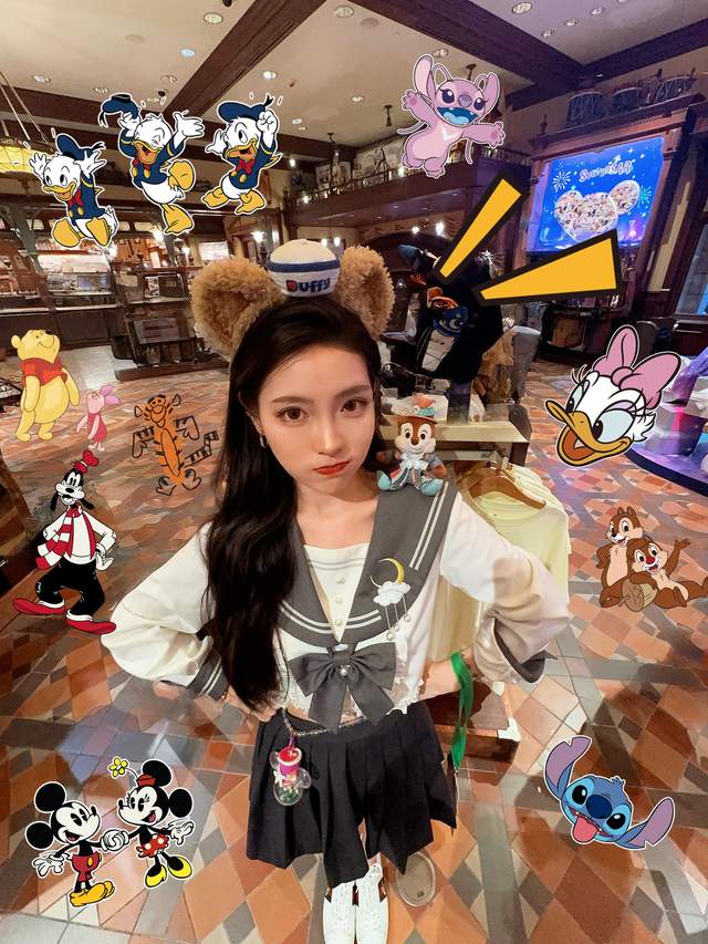 香港迪士尼20周年庆典启幕,中国演员司瑶化身迪士尼精灵同庆“奇妙派对”