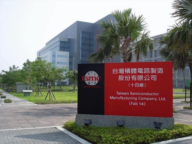 美国终于意识到不对劲！解放军不太可能武力统台，中国另有杀招？