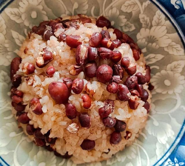 “上午立冬大雪封门，下午立冬单衣过冬”，今年立冬是什么时候？