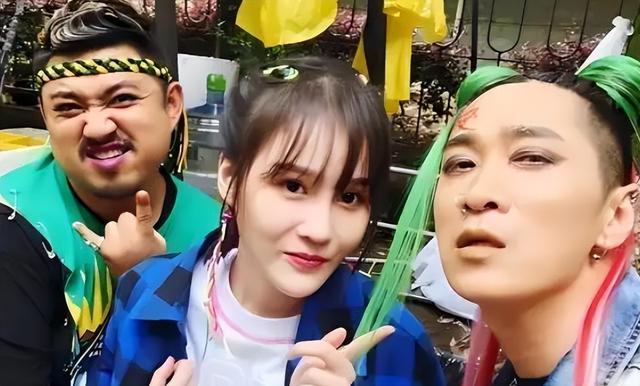 钱再多有什么用？儿子败家女儿抑郁，67岁赵本山为所有人提了醒