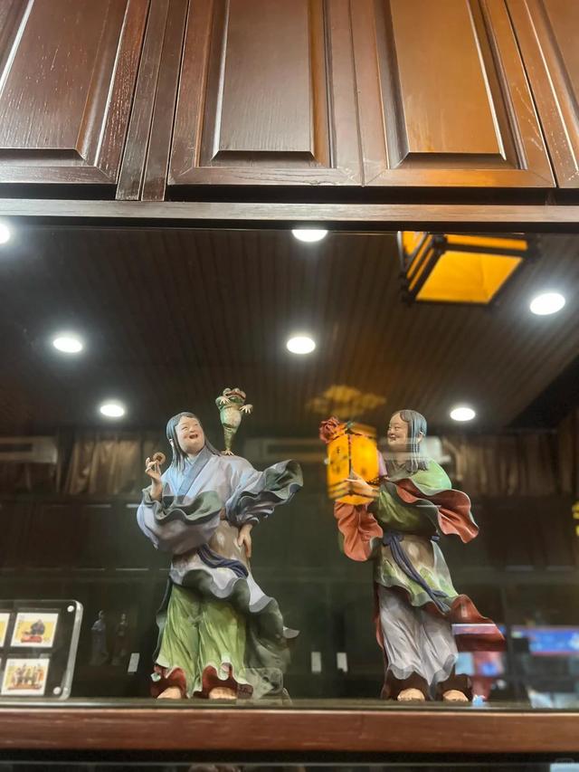 我是无锡人，去了趟天津，忍不住想说海河的夜景很迷人