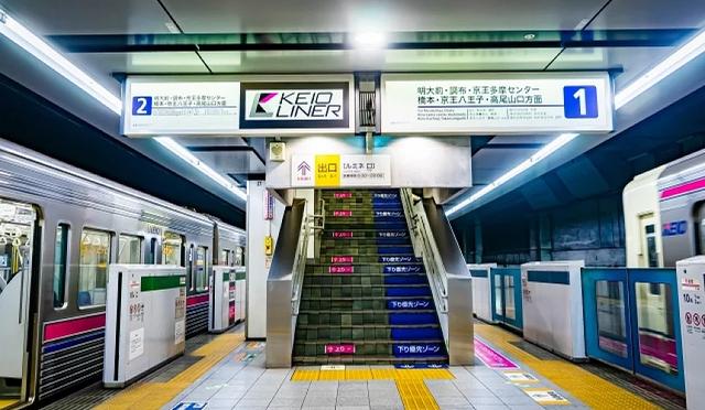 2025新宿车站转车攻略:路线、出口、转乘方式、周边景点总整理