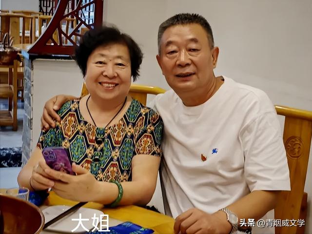 七月闲云行：沿海行记事