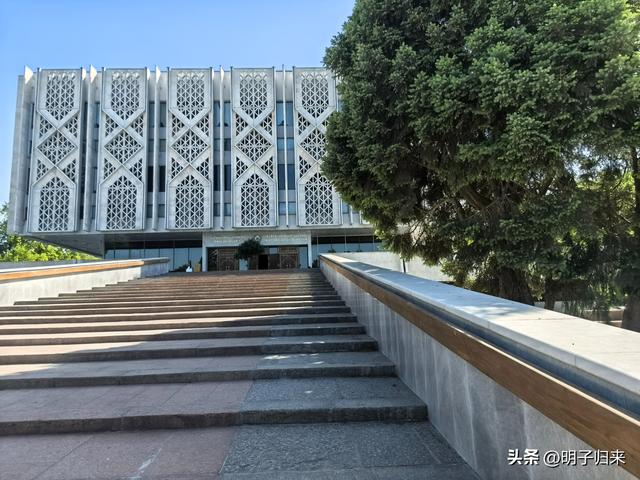 走读中亚：抱憾塔什干