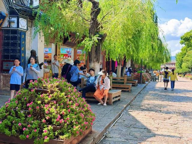 【20度的丽江】逃离高温！来20℃的丽江避暑吧