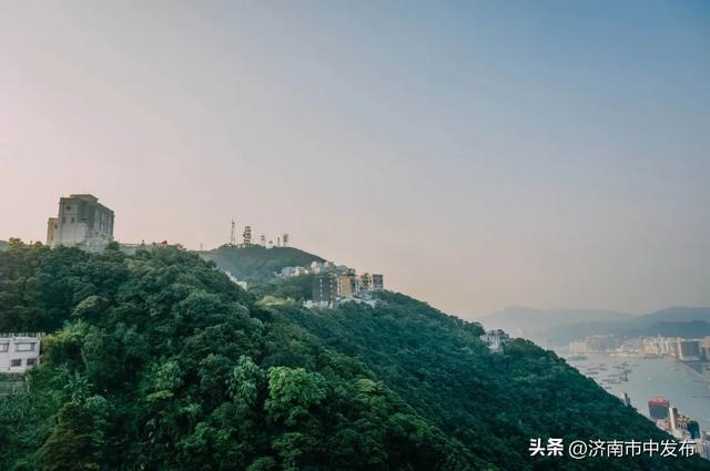 国庆从济南坐高铁去香港，需要港澳通行证吗？