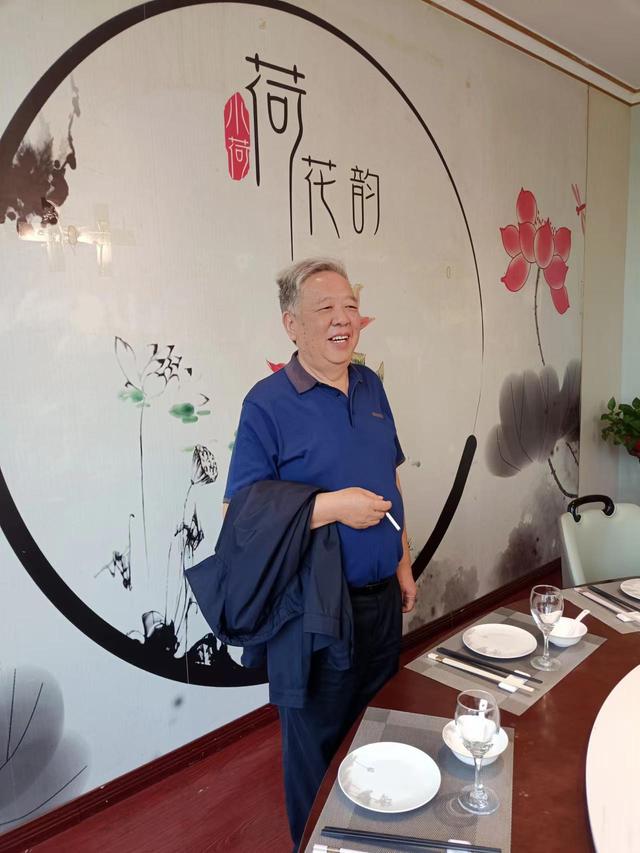 五友相聚武汉，在东湖边的烟火里炖煮旧日时光