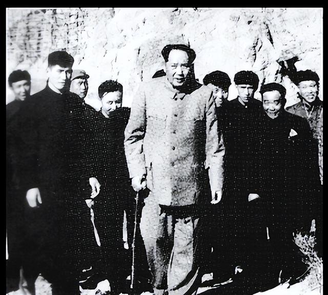 70多年前的大雪天	，毛主席为什么决定把河南省会由开封迁至郑州？