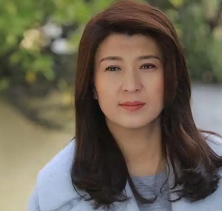 钱再多有什么用？闫学晶如今的现状，给所有53岁的女性提了个醒