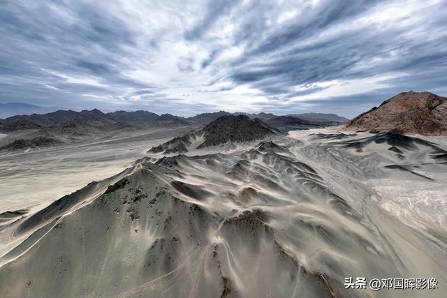 青海海西茫崖黑独山胭脂山有多美