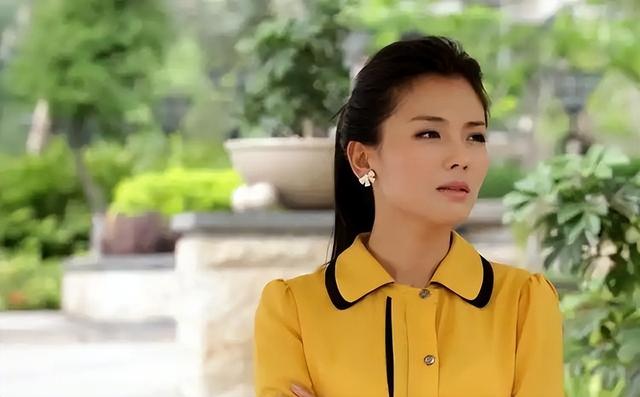 他曾与刘涛同床共枕4年，如今年过六旬依旧未娶	，刘涛直言愧疚