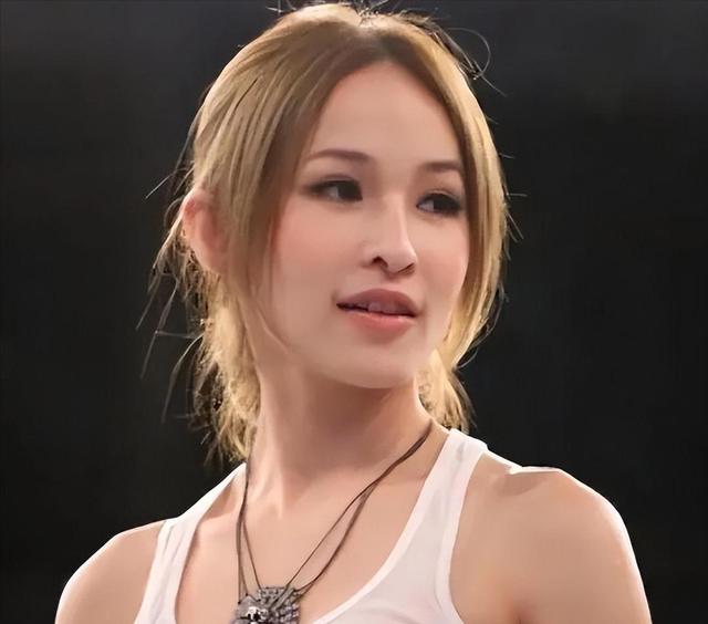 色字头上一把刀，“管不住下半身”的萧亚轩，终究走到了这一步！
