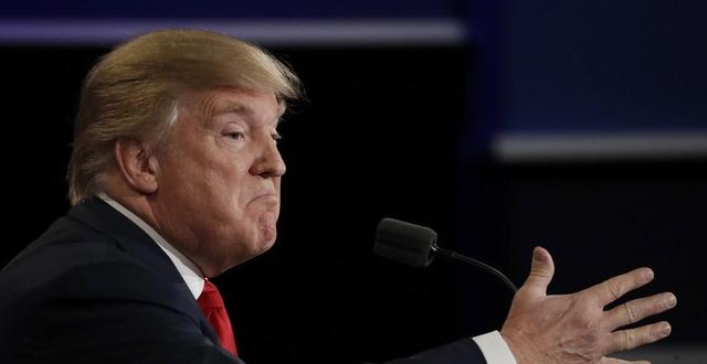 9名大法官罕见意见一致	，对华关税或再下降10%，特朗普败局已定