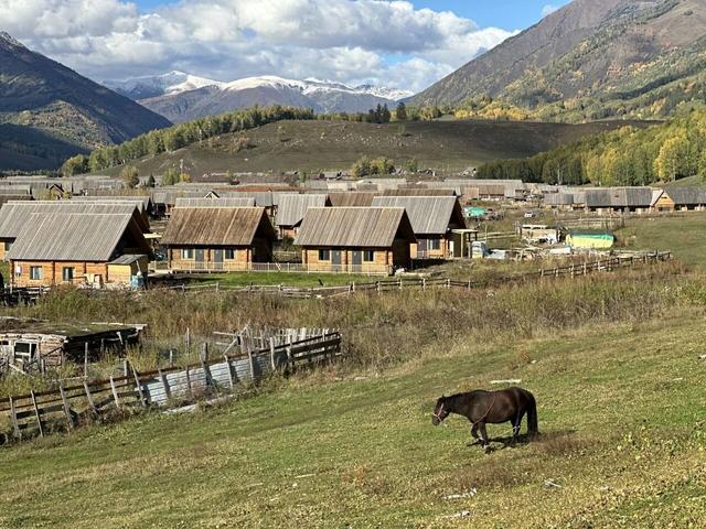 五彩斑斓喀纳斯