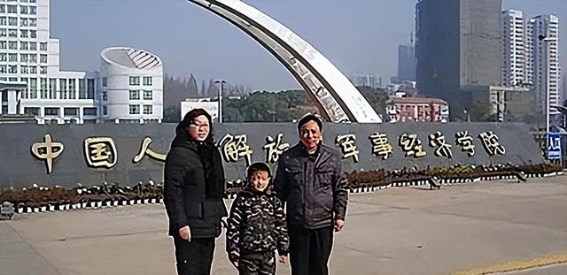 11年，河南8岁神童被军校录取，如今从珠心算部队退役赴国外深造