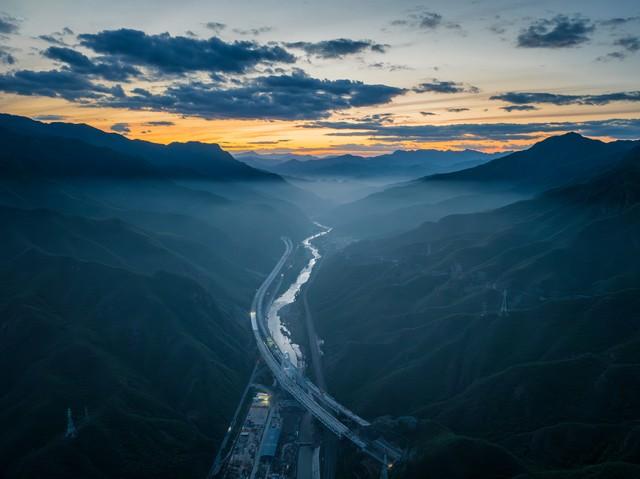 中国最美的20条秋景公路，我已走了11条，游完全部此生就无憾了