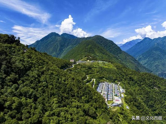 这个中国最后一个通公路的县城！凭什么成为无数人的此生必去？