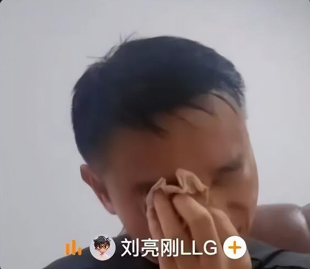 “男子强奸大嫂，出狱后刺死见义勇为者”一案启动再审，此前二审被判死缓，云南高院：量刑明显不当