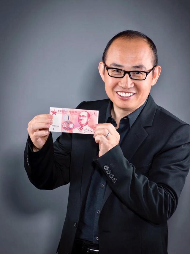 善恶终有报：疫情时对中国一毛不拔，却大方捐美国6亿，如今咋样
