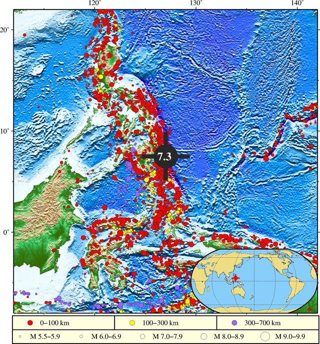 菲群岛地区海域7.3级地震