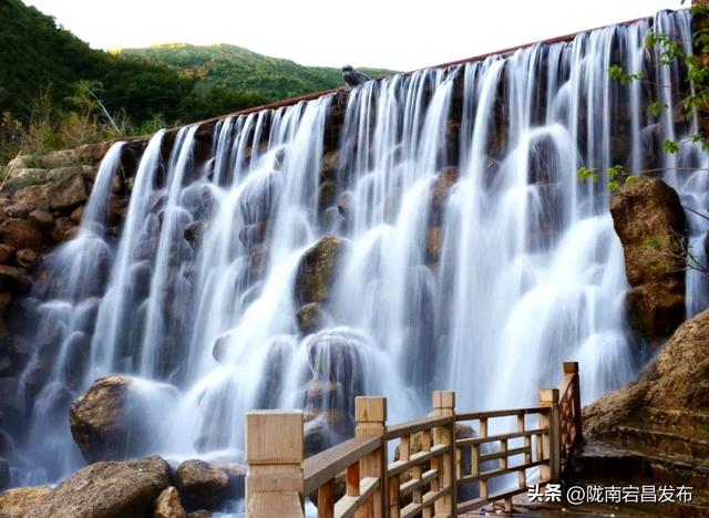避暑胜地·康养宕昌｜娥嫚引我入青绿，共赏官鹅盛夏私语