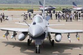 歼10热潮席卷全球市场，将打进美国后院，美盟友想采购24架？图片