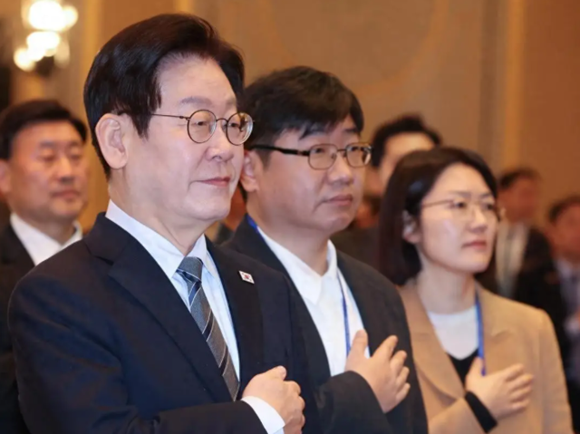 果然没让中国失望！李在明当着高市早苗的面	，给日本浇了一盆冷水