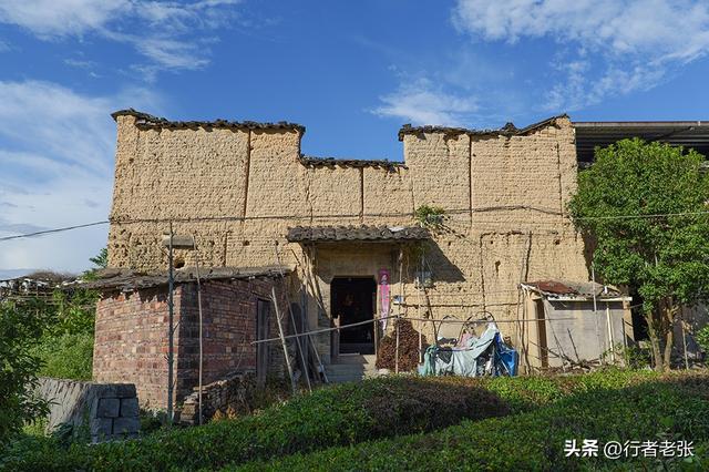 福建古田一座千年畲族古村落，“玉田八景”之一，南宋朱熹写游记