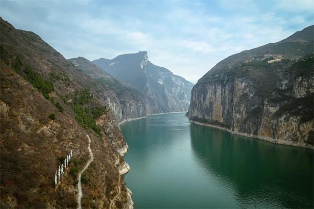 一起冲出浪浪山，去奉节看看！
