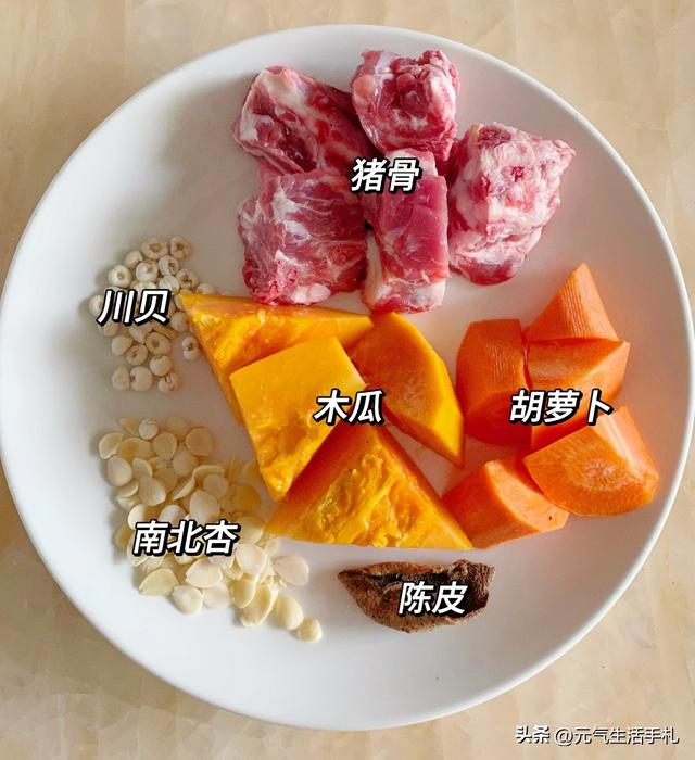 钾是冬瓜的20倍，建议中老年隔天吃一次它，腿脚有劲，精神好！