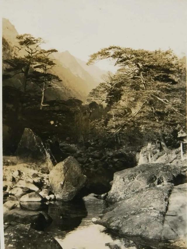 80年前的10张九江庐山老照片——虽然不要门票,游客却很少