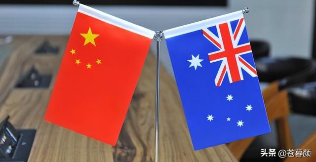 菲开首枪后，第2个攻击中国阅兵的国家出现，5万吨油菜籽白买了？