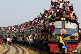 国际的反面教材，印度搞笑特种兵，200打10还伤亡20！图片