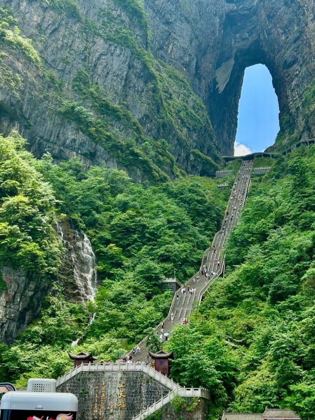国内8条“零差评”绝美旅游路线！70岁之前一定要去一次！