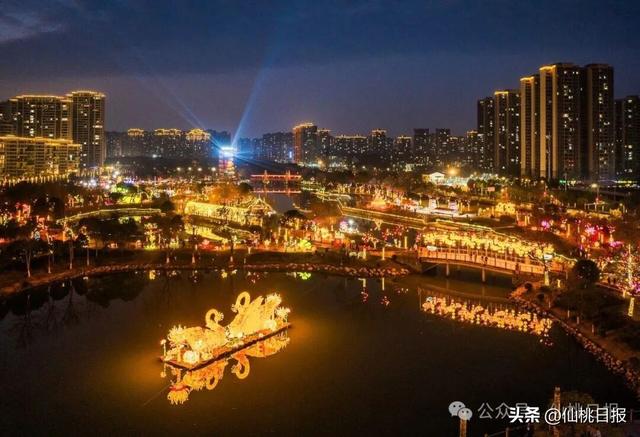 星河璀璨！来仙桃，游新春灯会！
