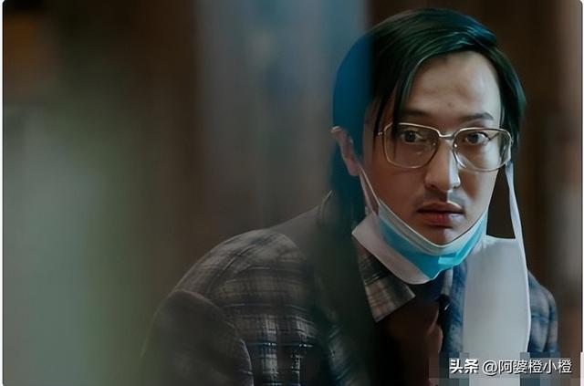过气明星有多惨！农村走穴 摆摊还债，穷到只剩100万，体面全丢了