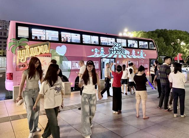 8个月接待游客2463万人次，这个双节来义乌吃遍全球