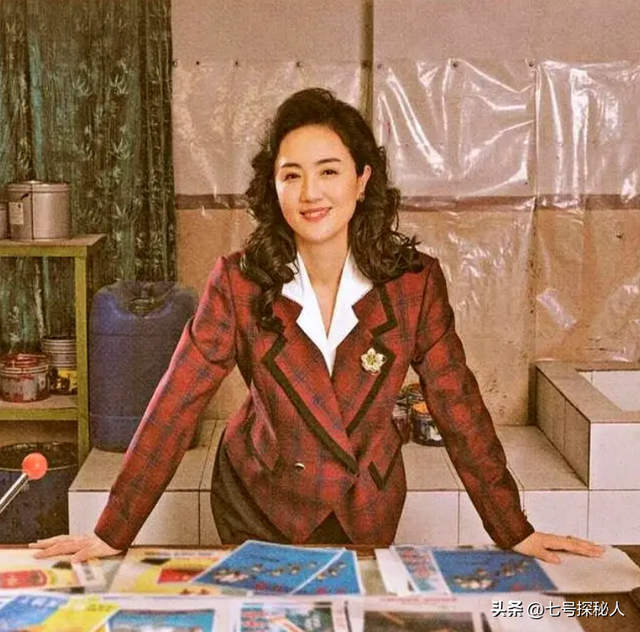 距春节不到2月，52岁辛柏青高调传出喜讯	，朱媛媛终于可以放心了