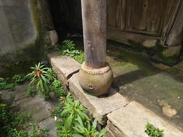 安徽金寨：我在龙门石找到了岁月的痕迹