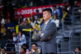 杜锋与广东合同到期！去留引关注，多家俱乐部恐挖人图片